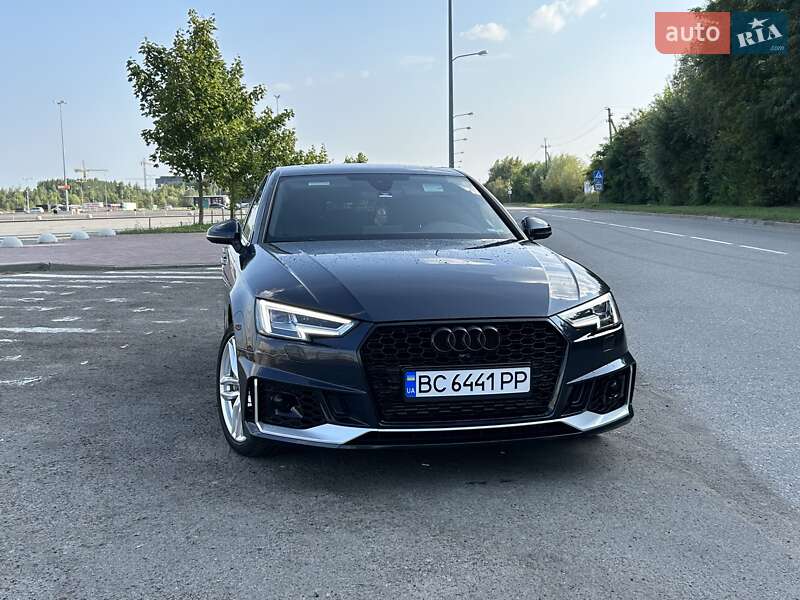 Седан Audi A4 2016 в Львові