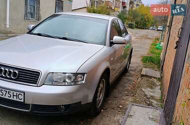 Седан Audi A4 2002 в 