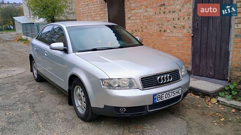 Седан Audi A4 2002 в Первомайске