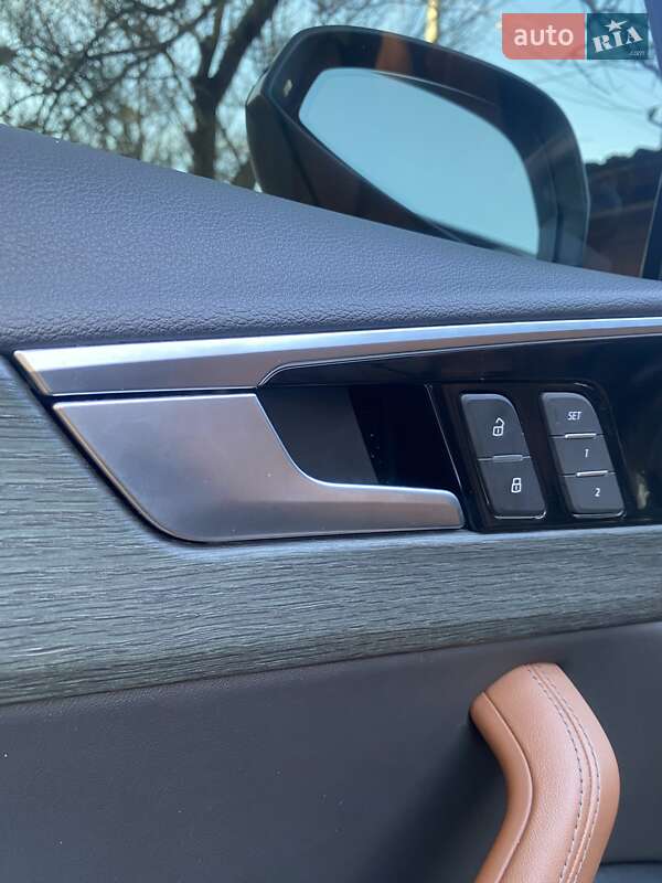 Седан Audi A4 2020 в Киеве фото 19 Седан Audi A4 2020 в Киеве