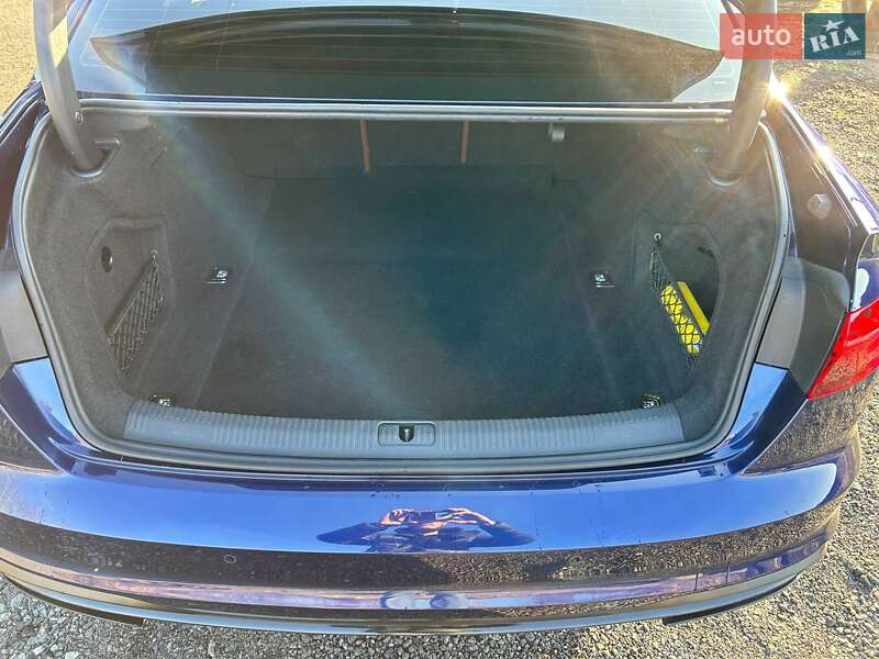 Седан Audi A4 2020 в Киеве фото 3 Седан Audi A4 2020 в Киеве