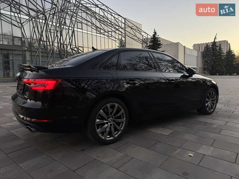 Audi A4 2016