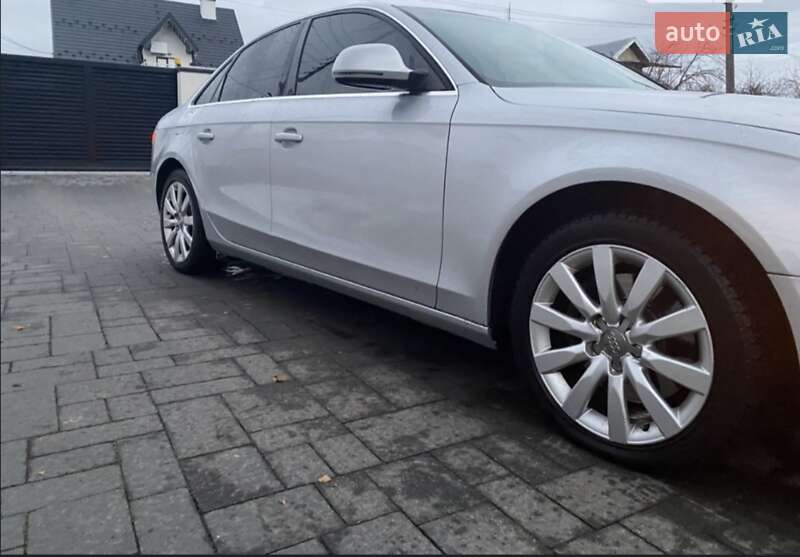 Седан Audi A4 2009 в Трускавце