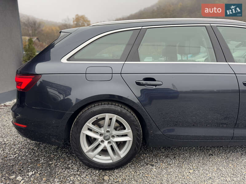 Универсал Audi A4 2019 в Мукачево
