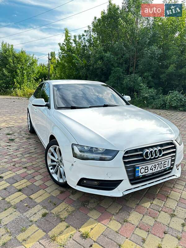 Седан Audi A4 2012 в Славянске