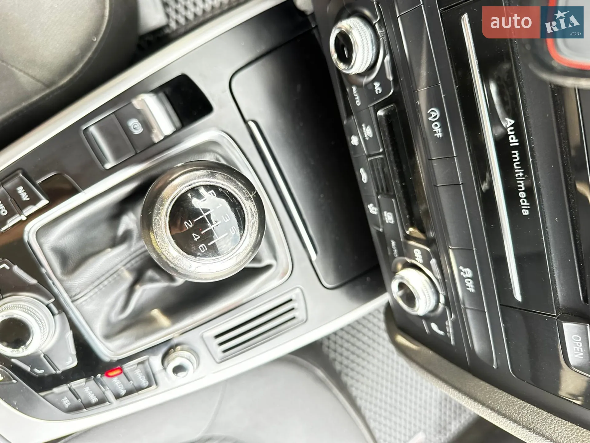 2012 Audi A4 - мініатюра 9