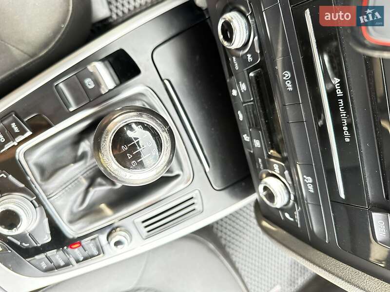Седан Audi A4 2012 в Славянске