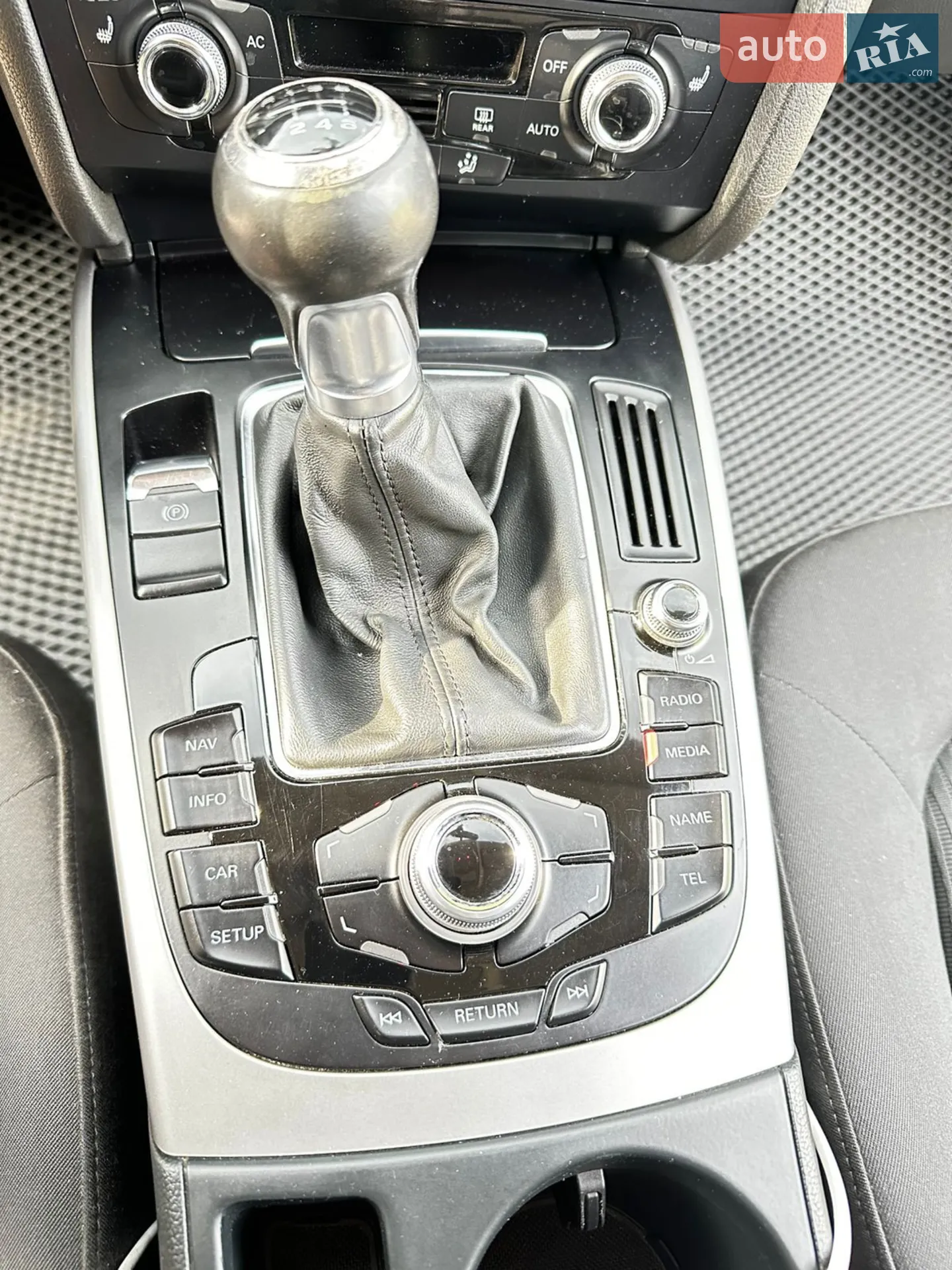 2012 Audi A4 - мініатюра 14
