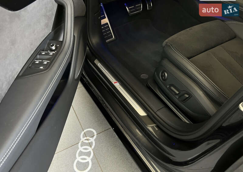 Универсал Audi A4 2019 в Львове