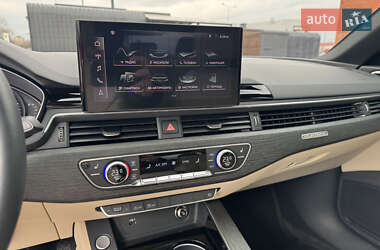 Седан Audi A4 2020 в 