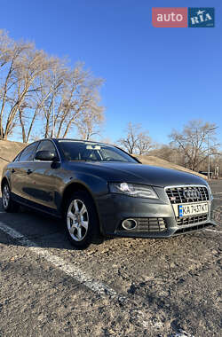 Седан Audi A4 2009 в Киеве