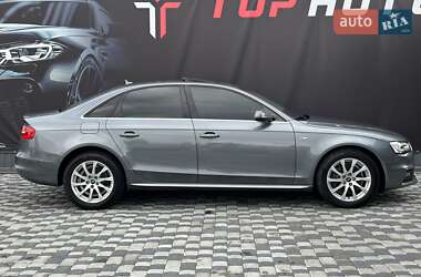 Седан Audi A4 2015 в Львове