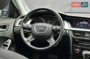 Седан Audi A4 2015 в Львове