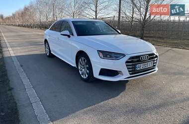 Седан Audi A4 2021 в Киеве