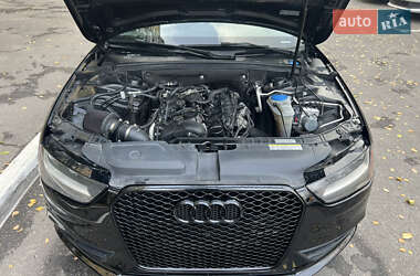 Седан Audi A4 2013 в Харькове