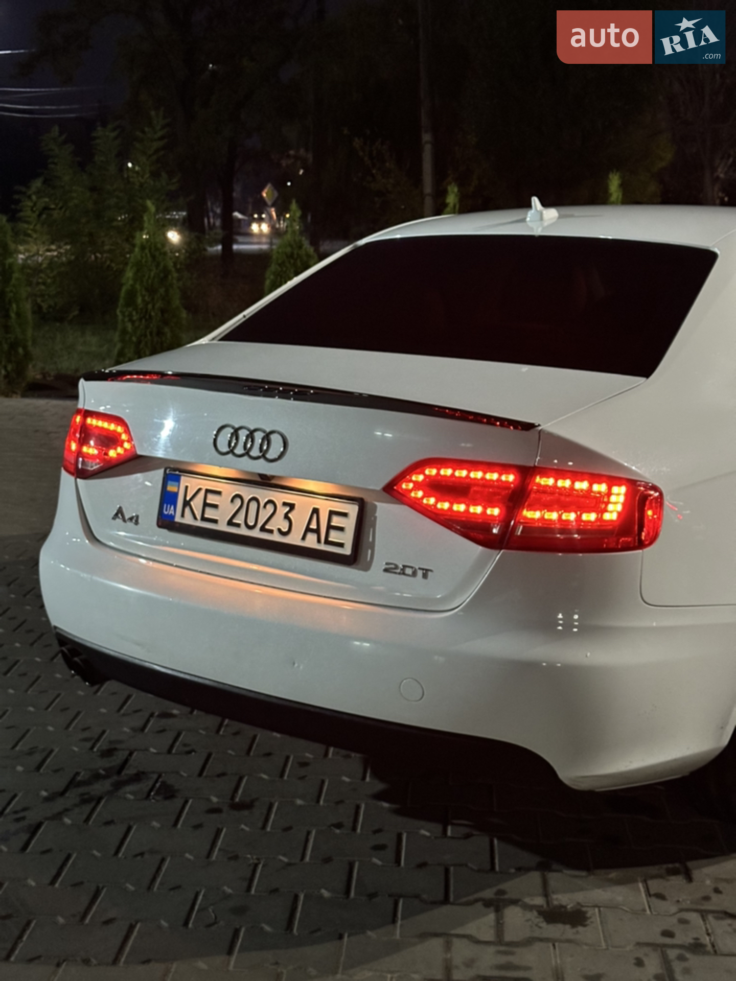 2011 Audi A4 - мініатюра 5