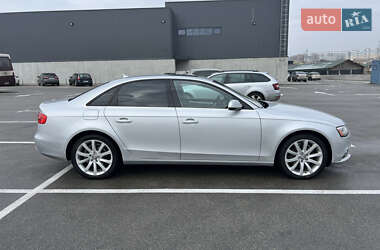 Седан Audi A4 2013 в Киеве