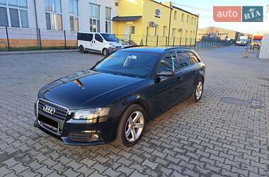 Универсал Audi A4 2011 в Яворове