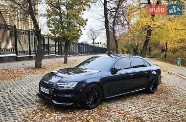 Седан Audi A4 2017 в Харькове