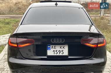 Седан Audi A4 2013 в Дніпрі