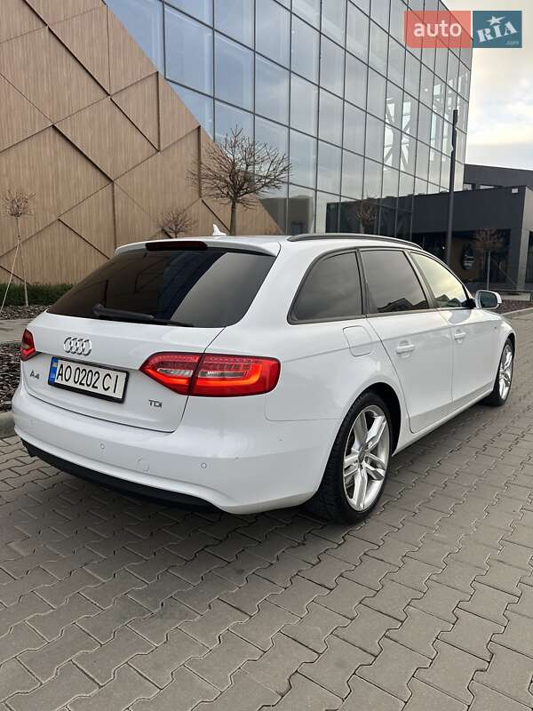 Універсал Audi A4 2014 в Мукачевому