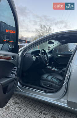 Седан Audi A4 2009 в 