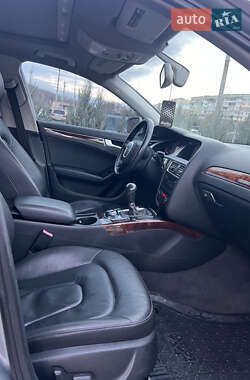 Седан Audi A4 2009 в 