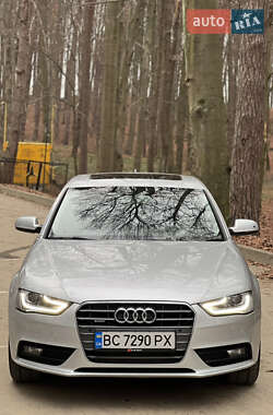 Седан Audi A4 2013 в Львове