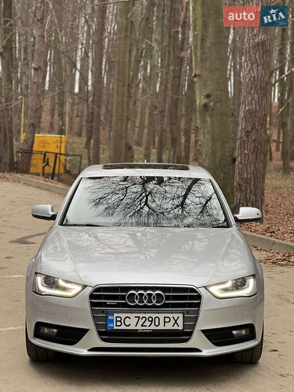 Седан Audi A4 2013 в 