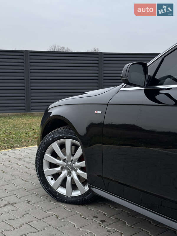 Седан Audi A4 2014 в Радехове