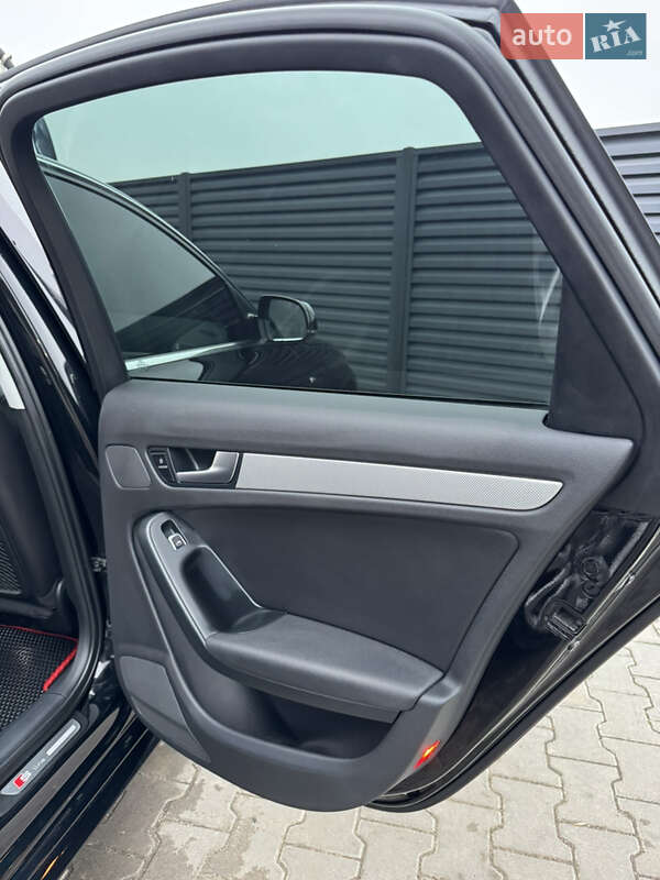 Седан Audi A4 2014 в Радехове