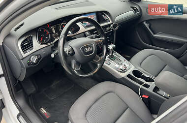 Універсал Audi A4 2012 в Чернівцях