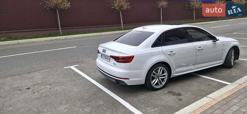 Седан Audi A4 2017 в Умани
