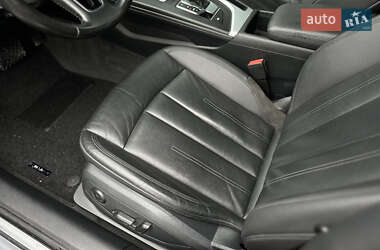 Седан Audi A4 2015 в 