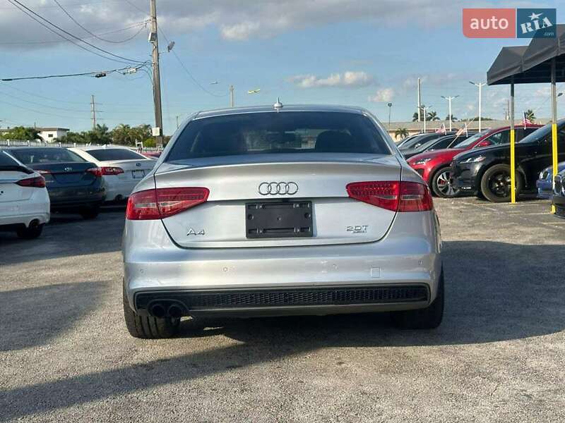 Седан Audi A4 2014 в Львове