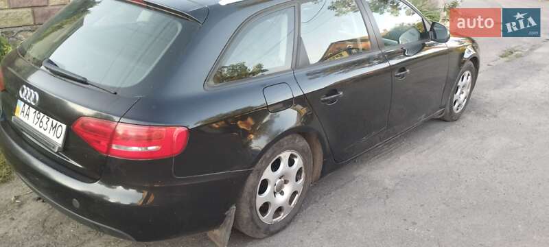 Універсал Audi A4 2009 в Рівному