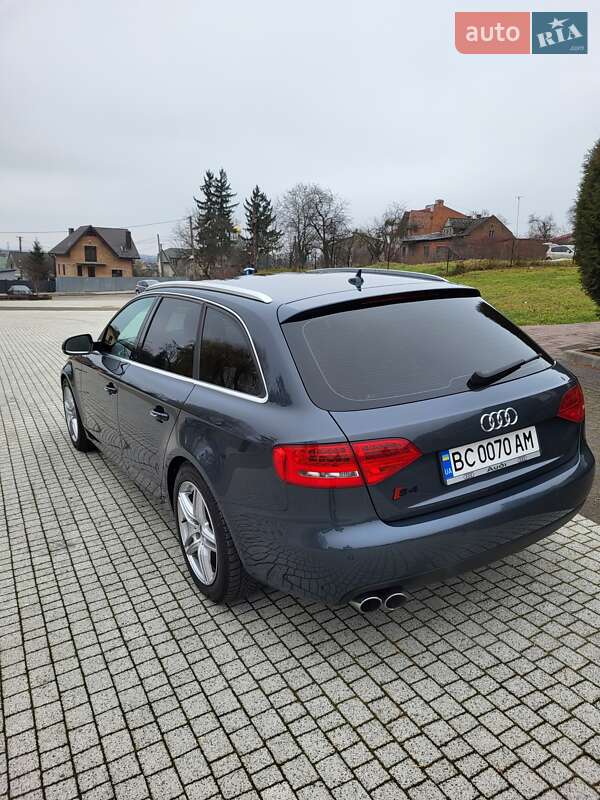 Универсал Audi A4 2010 в Львове