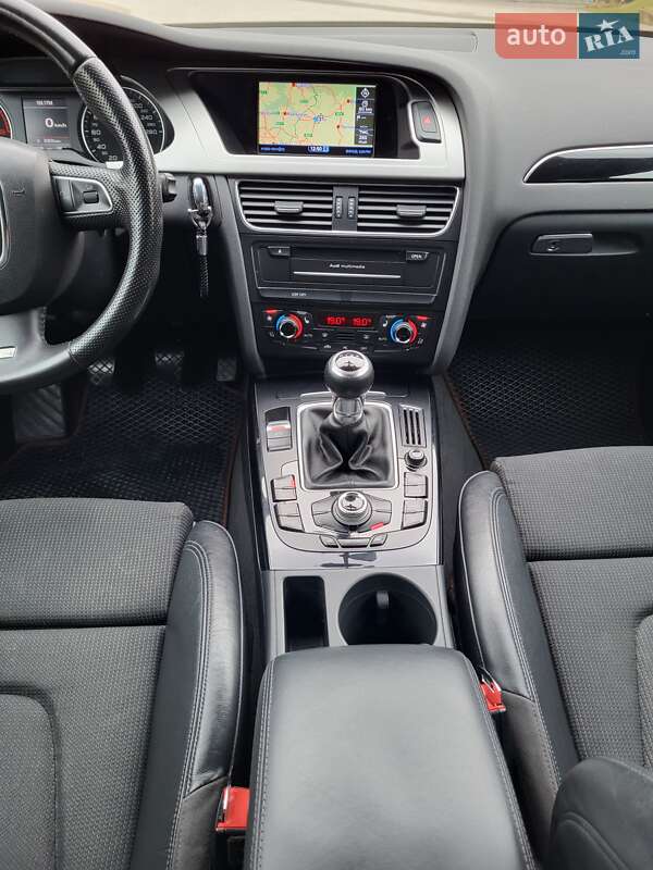 Универсал Audi A4 2010 в Львове