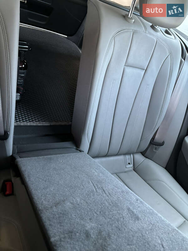Универсал Audi A4 2016 в Ужгороде