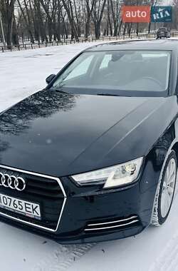 Седан Audi A4 2017 в Сумах