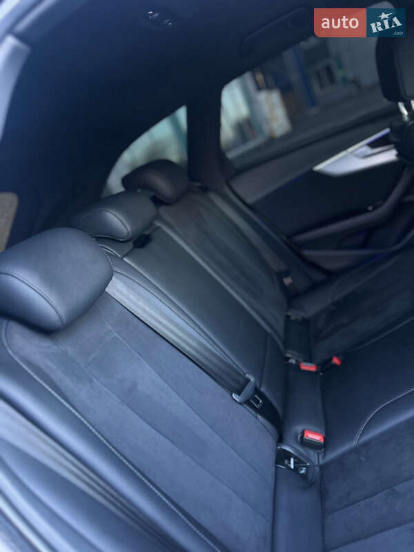 Универсал Audi A4 2016 в Днепре