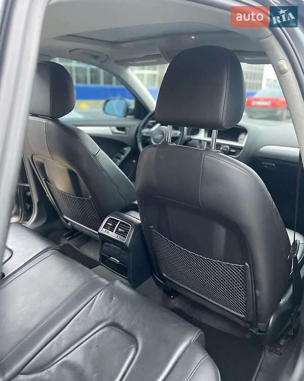 Седан Audi A4 2015 в Тернополе