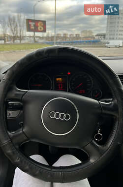 Седан Audi A4 2003 в Киеве