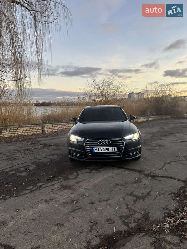 Седан Audi A4 2018 в Кривом Роге