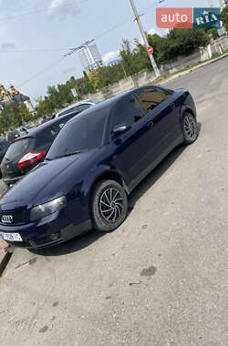 Седан Audi A4 2002 в Ивано-Франковске