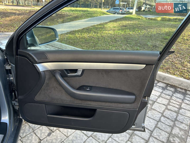 Универсал Audi A4 2005 в Новояворовске фото 2 Универсал Audi A4 2005 в Новояворовске