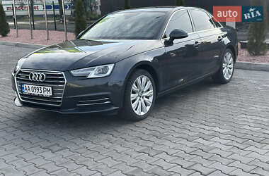 Седан Audi A4 2016 в Луцьку