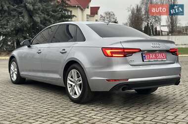 Седан Audi A4 2017 в Ровно