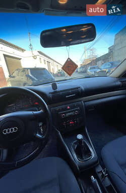 Универсал Audi A4 1999 в Одессе