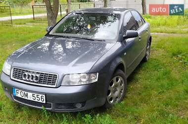 Універсал Audi A4 2001 в Рівному